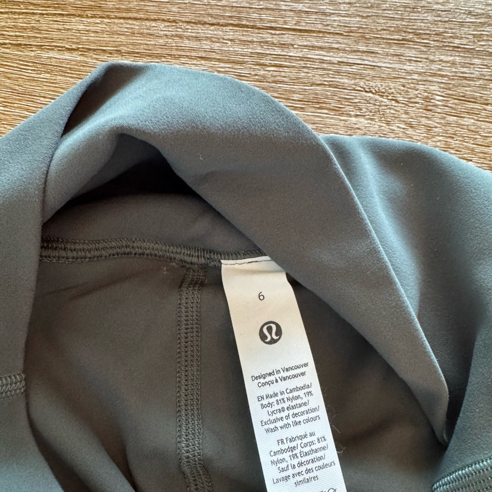lululemon athletic High-Rise skirt - Picture 4 of 6